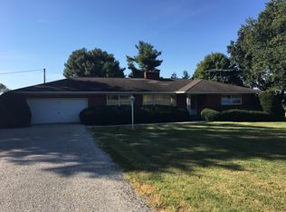 668 National Rd SE, Hebron, OH 43025