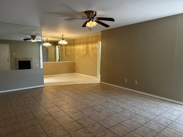 9797 Leawood Blvd, Houston, TX