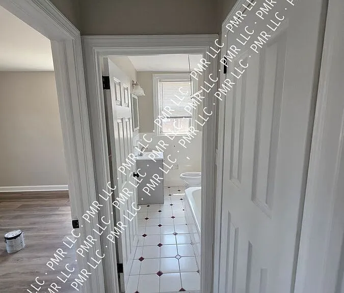 4344 Vista St #1 — Photo 15