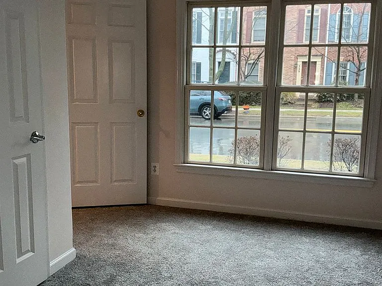 332 Casey Ln — Photo 36