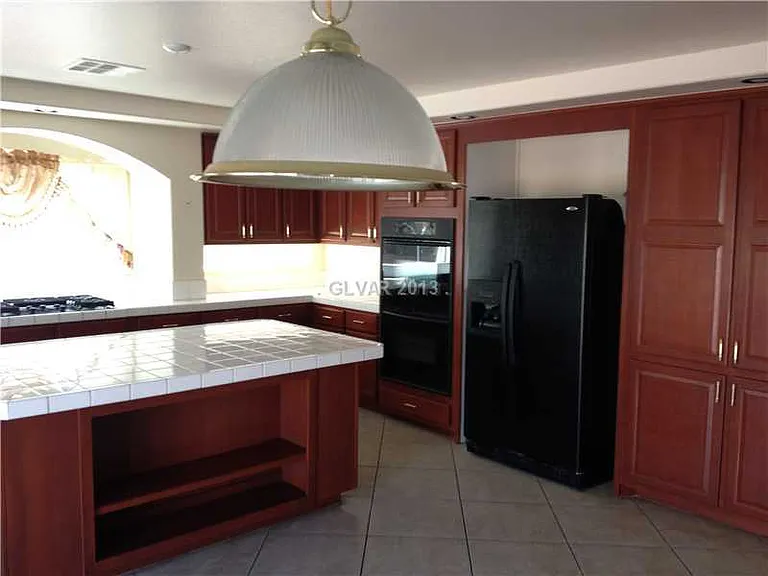 6672 Coronado Palms Ave — Photo 4