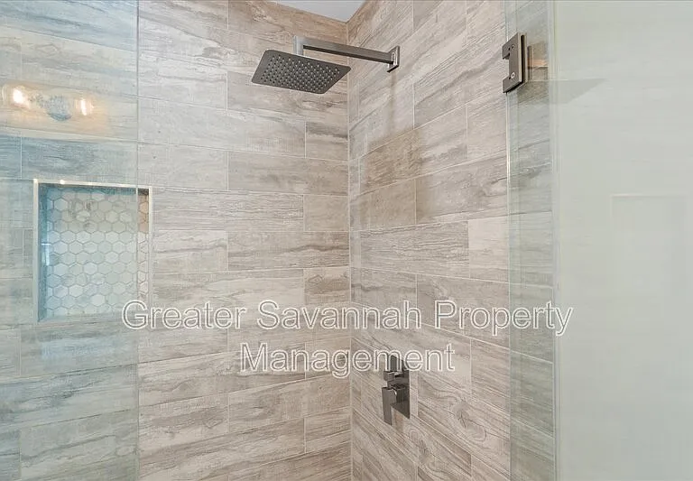 45 Grove Park Dr — Photo 35