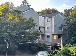 3720 SW 12th Ave APT 14, Portland, OR 97239