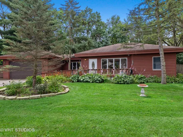 6200 Blackstone Ave, La Grange, IL 60525