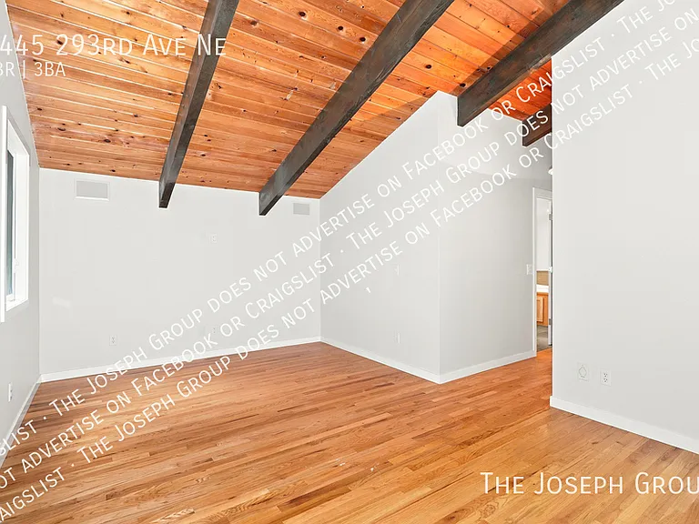 1445 293rd Ave NE — Photo 10
