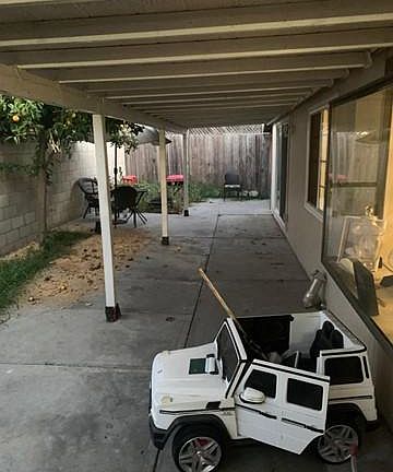 2nd image of 1674 Club Dr