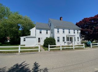 13 Royal Burgundy Ln APT 4, Kingston, MA 02364