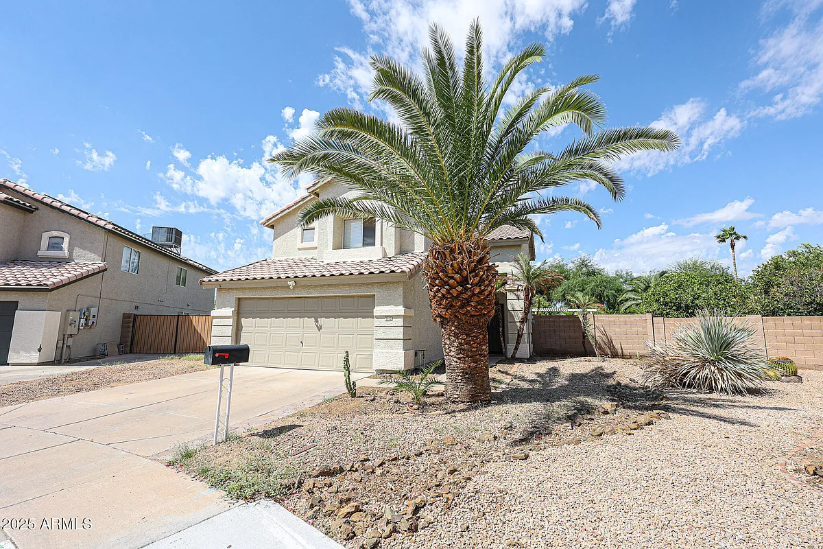 Building Photo - 3902 E Rosemonte Dr
