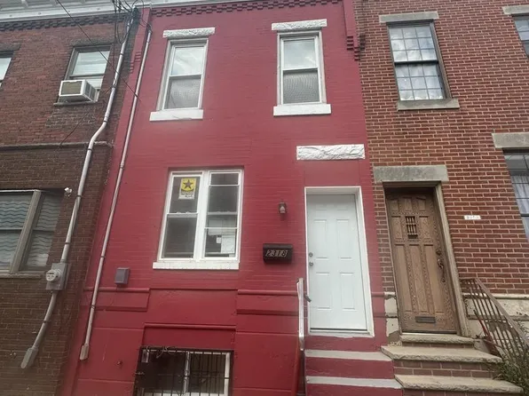 2318 S Franklin St, Philadelphia, PA 19148