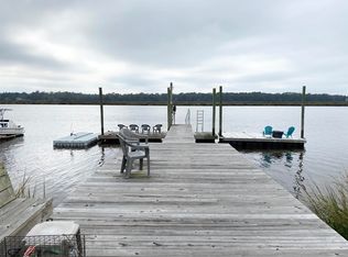 5567 W Shirley Dr, North Charleston, SC 29418
