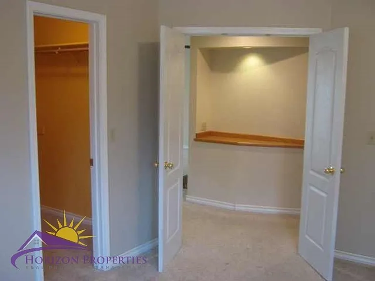 2030 Moontree Dr — Photo 16