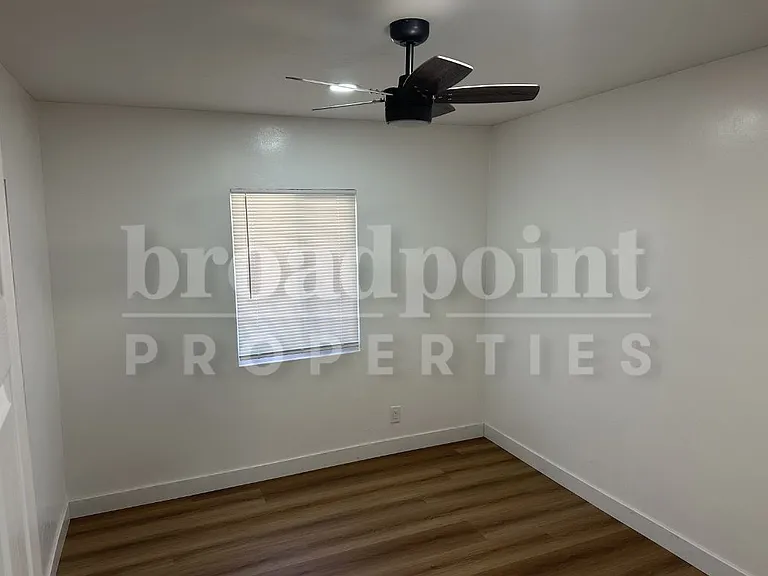 220 S 29th St #1 — Photo 9