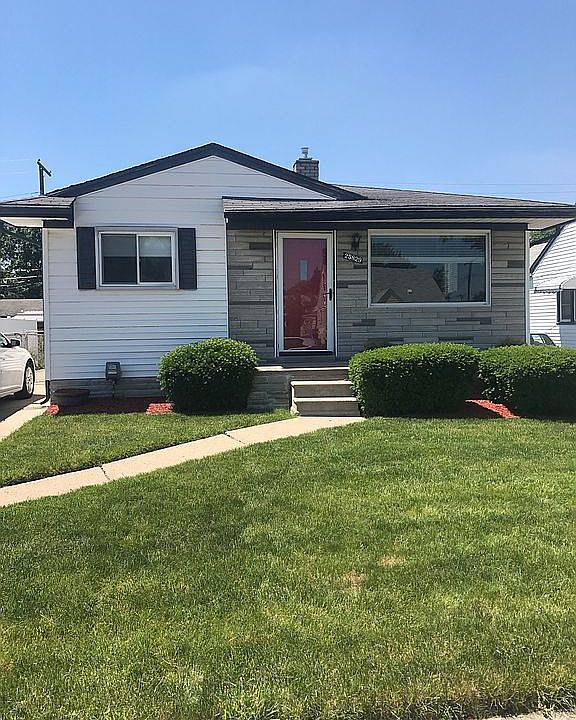 1st image of 25829 Leach St