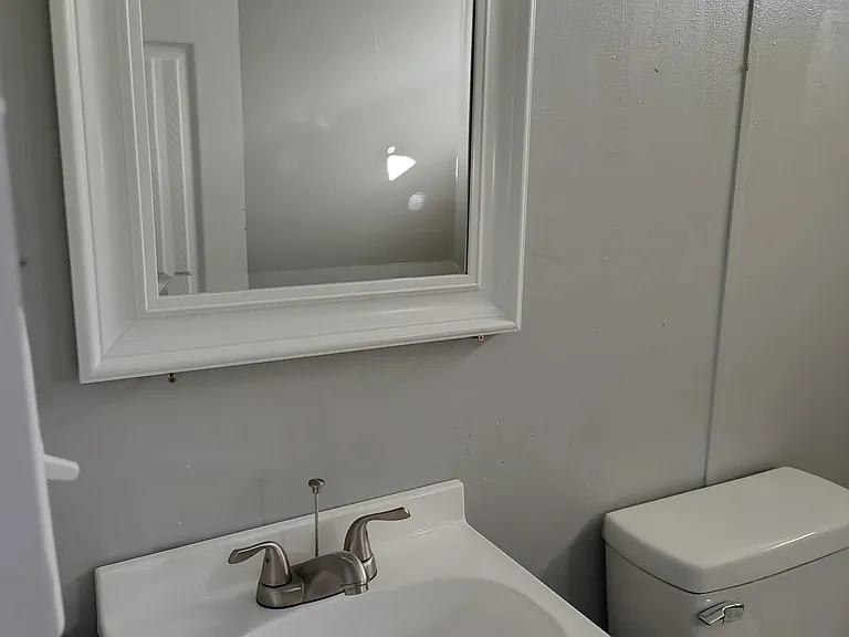 25 Carson Ave — Photo 3