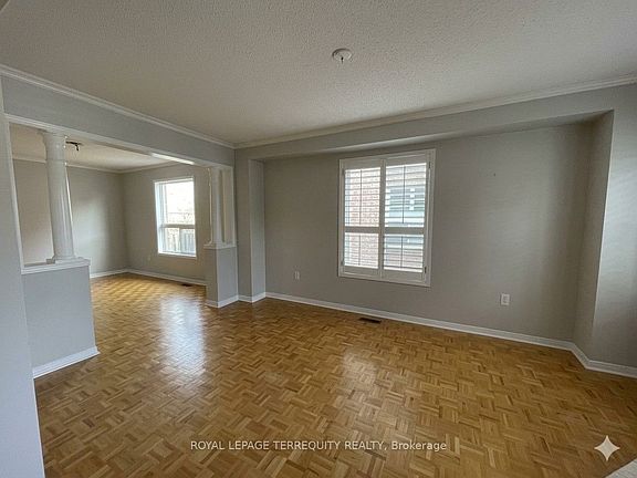 4th image of 3813 Ridgepoint Way