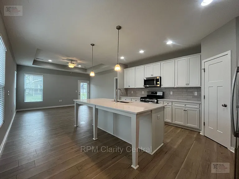 7089 Ashford Way — Photo 7