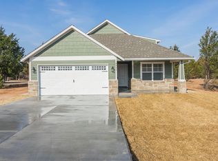 9407 Prairie Dog Dr, Edmond, OK 73034