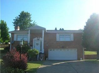 110 John Dr, Canonsburg, PA