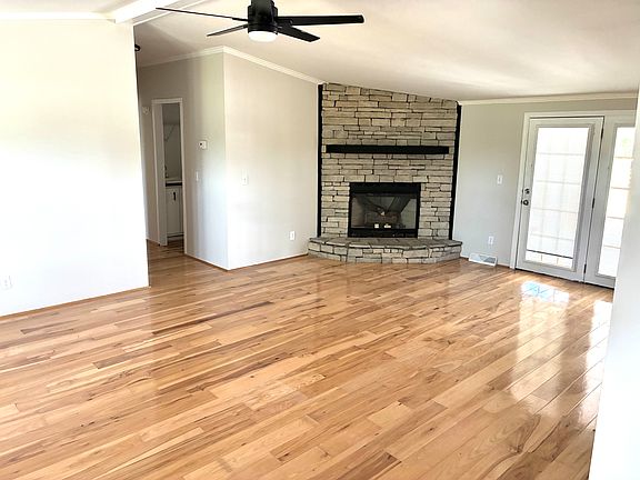 3rd image of 168 Fruit Valley Rd