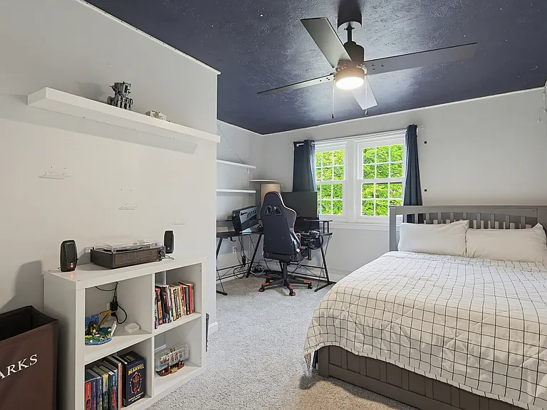 35 Millbrook Dr — Photo 11