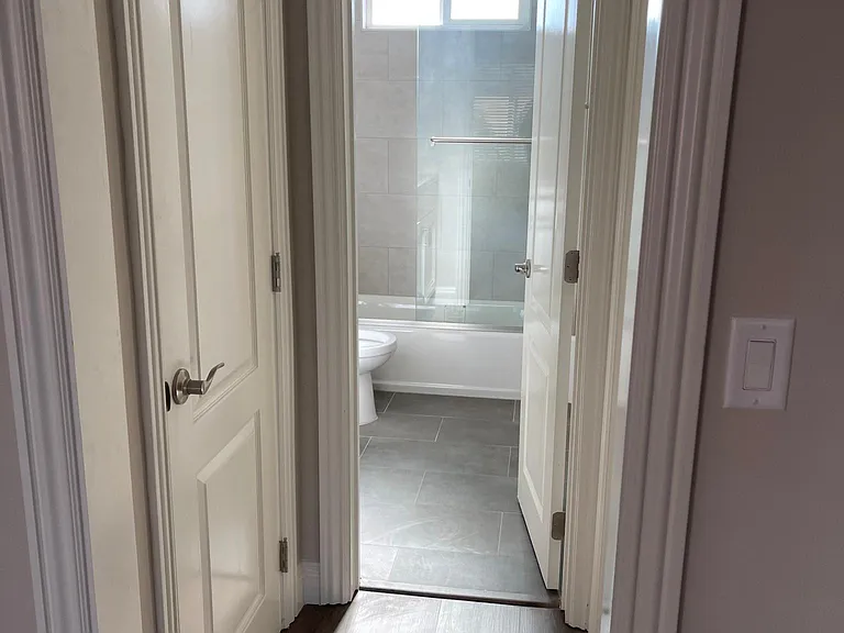 1027 S Atlantic Blvd #17 — Photo 11