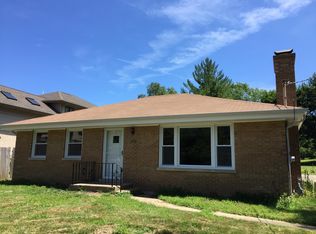 1425 Waukegan Rd, Northbrook, IL 60062