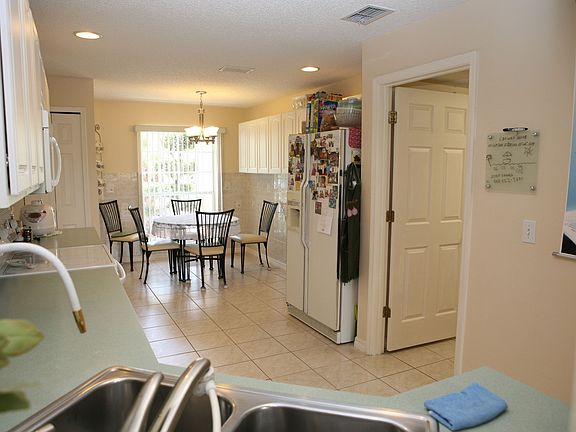 5th image of 3825 Lake Warren Dr