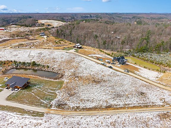 4th image of 103 Shawnee Run