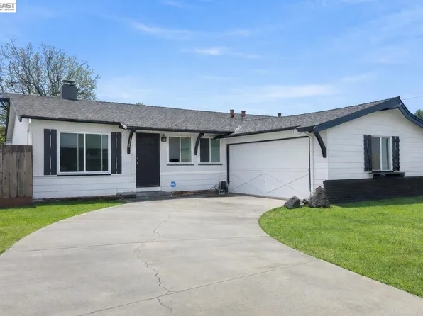 2320 Bermuda Ln, Hayward, CA 94545