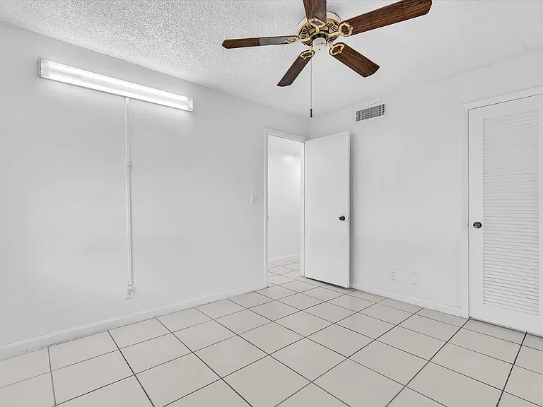 620 NW 13th St #160 — Photo 18