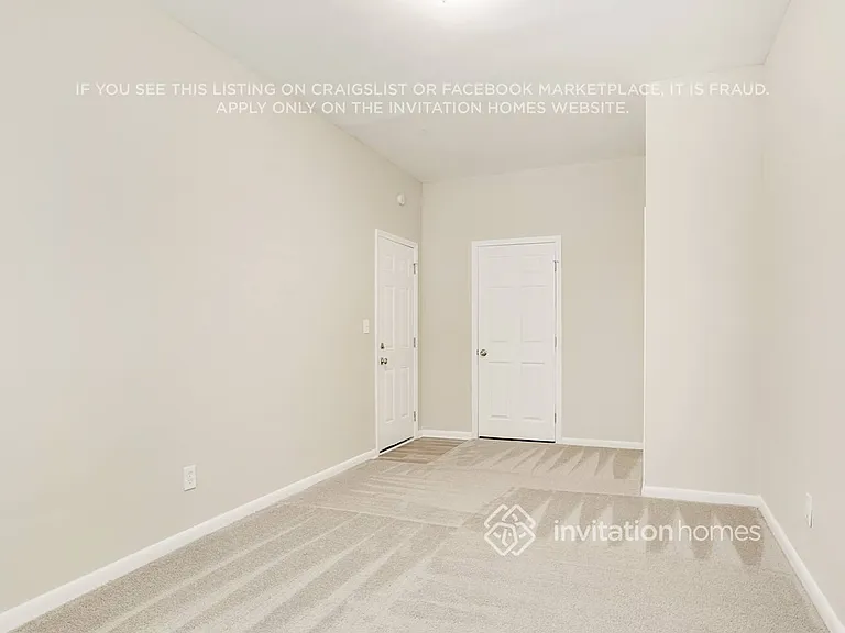 1873 Shamrock Dr — Photo 11