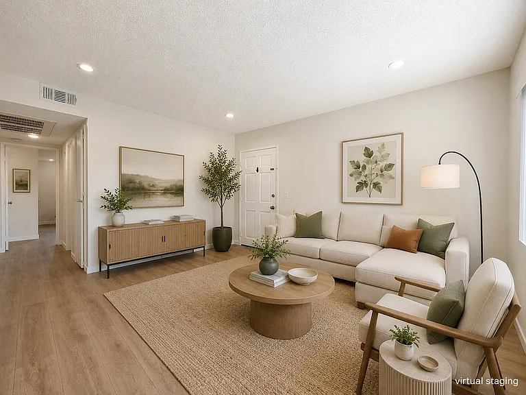 517 Fischer St #5 — Photo 1