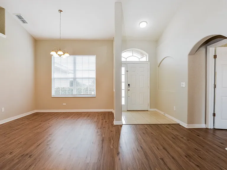 2609 Athens Dr — Photo 8