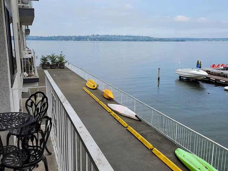 6421 Lake Washington Blvd NE #204 — Photo 14