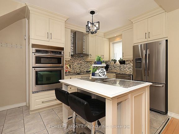 5th image of 12 Porter Ave