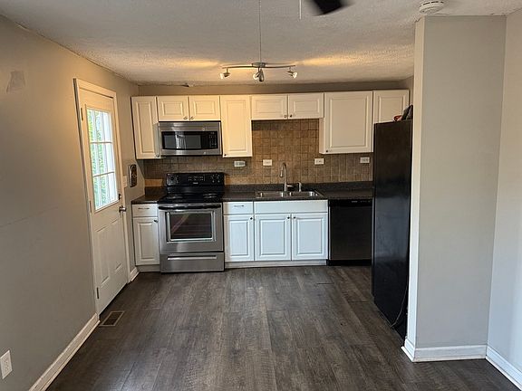 5th image of 10855 Penarth Dr