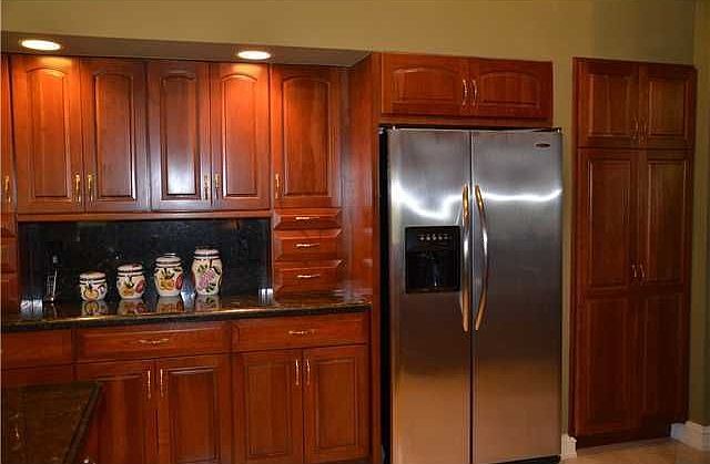 1st image of 1029 Sandalwood Ln