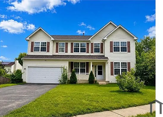 4 bed, 2860 sqft, $3,200 — Photo 1
