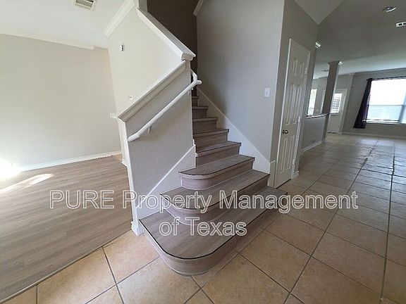 5th image of 20700 Silverbell Ln