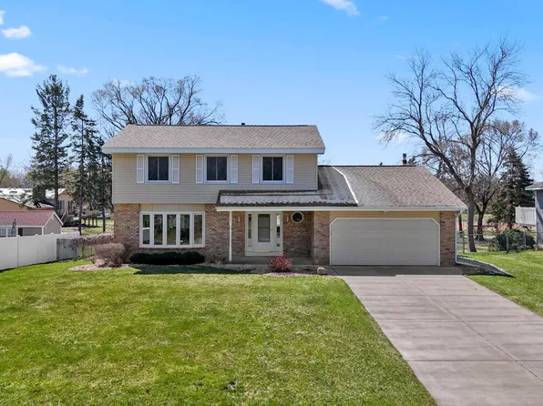 1756 132nd Ave NE, Blaine, MN 55449
