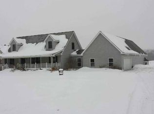 1858 Oakwood Rd, Ortonville, MI 48462