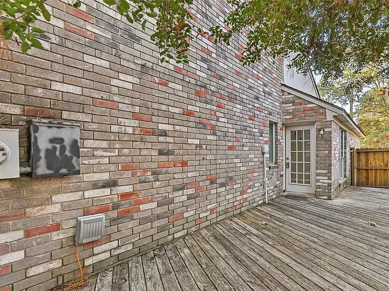 98 S Village Knoll Cir — Photo 22