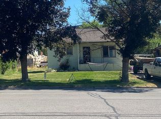 174 E State St, Farmington, UT 84025