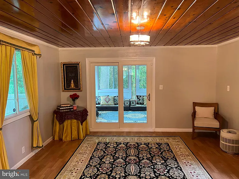 6305 Tone Dr — Photo 7