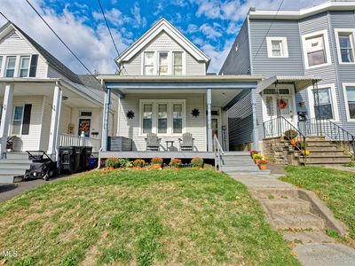 12 Parkview Court, Troy, NY, 12180