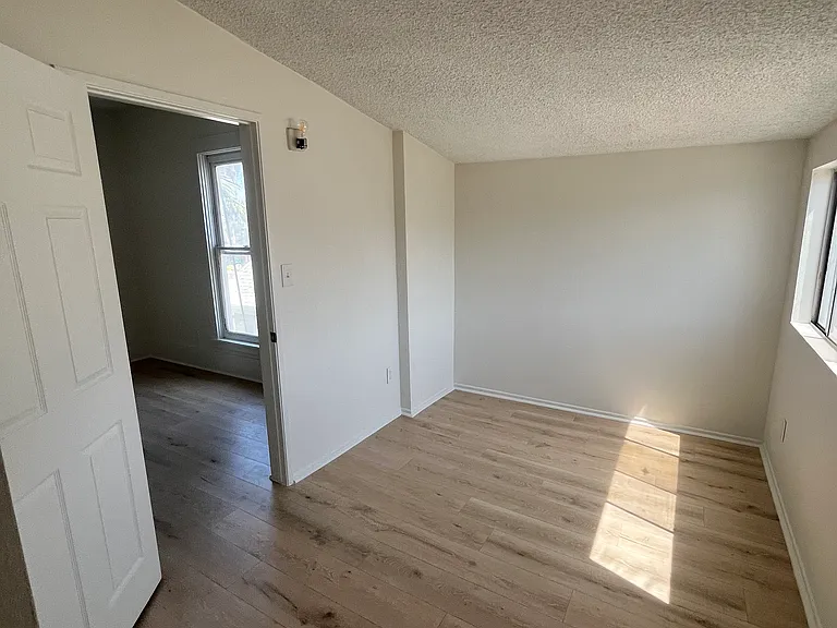 928 N Orange St #1/2 — Photo 35