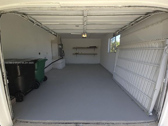 4th image of 1407 SE Larkwood Cir