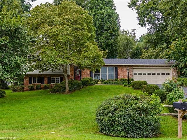 1st image of 101 Pinehurst Dr