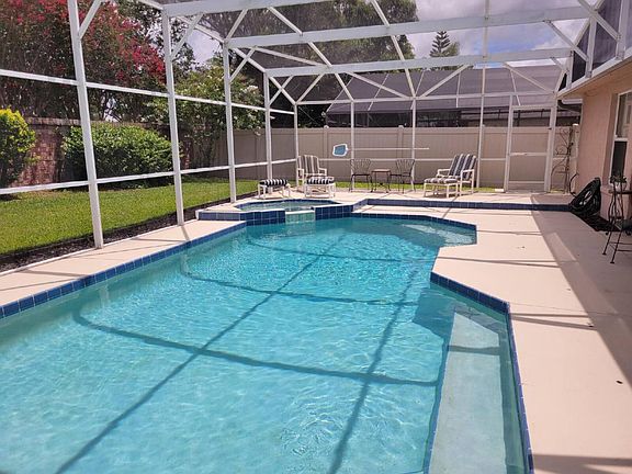 5th image of 2735 Eagle Lake Dr