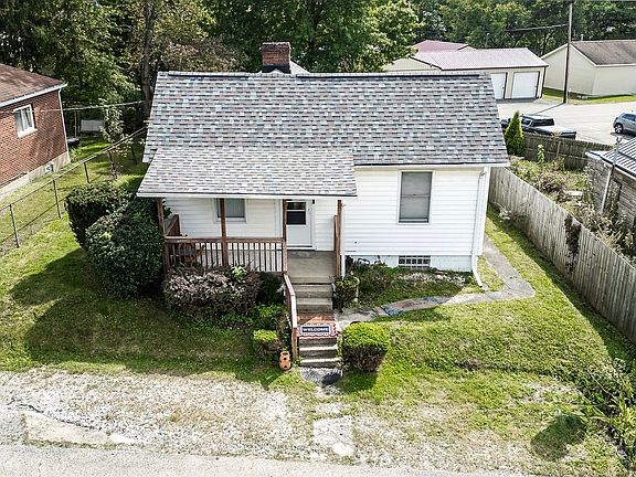 2nd image of 817 Isobel St